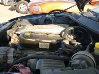 ✅ 1996 Chrysler Concorde • VIN: 2C3HD56T5TH130298 • Lot: 41707398. Listed on IAAI with 114,749 mi. Free auction sales archive from the USA and detailed vehicle history report at DreamBid. Image 12.