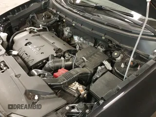 ✅ 2018 Mitsubishi Outlander ES • VIN: JA4AP3AU8JZ024640 • Lot: 42558619. Wystawiony na IAAI z przebiegiem 69 302 mil. Bezpłatny archiwum sprzedaży aukcyjnych z USA i szczegółowy raport historii pojazdu na DreamBid. Zdjęcie 21.