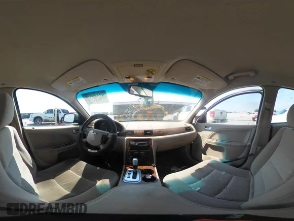 ✅ 2007 Ford Five Hundred SEL • VIN: 1FAHP24117G158061 • Lot: 42429458. Wystawiony na IAAI z przebiegiem 72 729 mil. Bezpłatny archiwum sprzedaży aukcyjnych z USA i szczegółowy raport historii pojazdu na DreamBid. Zdjęcie 18.