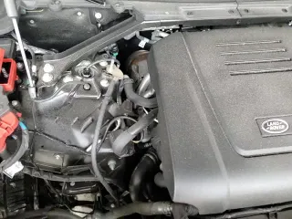 ✅ 2024 Land Rover Defender S • VIN: SALEJ7EX5R2259935 • Lot: 71088555. Listed on Copart with 31,116 mi. Free auction sales archive from the USA and detailed vehicle history report at DreamBid. Image 14.