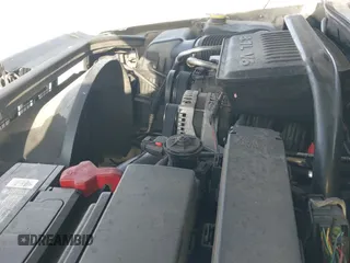 ✅ 2006 Jeep Commander • VIN: 1J8HG48K96C263647 • Lot: 41332683. Wystawiony na IAAI z przebiegiem 156 583 mil. Bezpłatny archiwum sprzedaży aukcyjnych z USA i szczegółowy raport historii pojazdu na DreamBid. Zdjęcie 19.