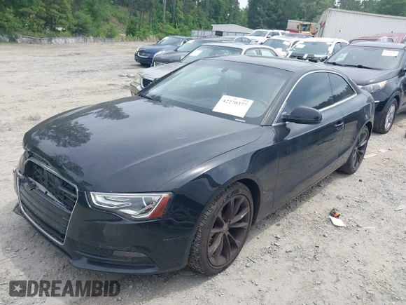 ✅ 2013 Audi A5 Premium Plus • VIN: WAULFAFR6DA006082 • Lot: 42270377. Wystawiony na IAAI z przebiegiem 130 712 mil. Bezpłatny archiwum sprzedaży aukcyjnych z USA i szczegółowy raport historii pojazdu na DreamBid. Zdjęcie 2.