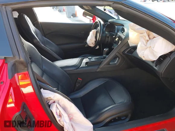 ✅ 2019 Chevrolet Corvette 2LT • VIN: 1G1YD2D75K5107912 • Lot: 41334011. Wystawiony na IAAI z przebiegiem 49 070 mil. Bezpłatny archiwum sprzedaży aukcyjnych z USA i szczegółowy raport historii pojazdu na DreamBid. Zdjęcie 5.