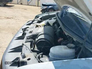 ✅ 2011 Chevrolet Express Cargo • VIN: 1GCWGFCA3B1168855 • Lot: 42685037. Listed on IAAI with 249,487 mi. Free auction sales archive from the USA and detailed vehicle history report at DreamBid. Image 16.