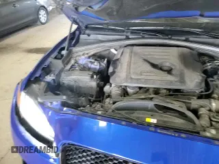 ✅ 2018 Jaguar F-Pace 20d R-Sport • VIN: SADCL2FN2JA256353 • Lot: 68099305. Wystawiony na Copart z przebiegiem 114 465 mil. Bezpłatny archiwum sprzedaży aukcyjnych z USA i szczegółowy raport historii pojazdu na DreamBid. Zdjęcie 14.