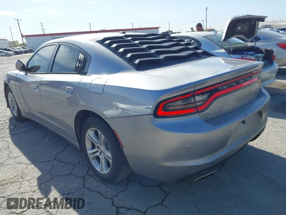 ✅ 2016 Dodge Charger SE • VIN: 2C3CDXBG4GH103775 • Lot: 43973410. Wystawiony na IAAI z przebiegiem 160 668 mil. Bezpłatny archiwum sprzedaży aukcyjnych z USA i szczegółowy raport historii pojazdu na DreamBid. Zdjęcie 3.