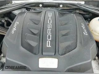 ✅ 2015 Porsche Macan Turbo • VIN: WP1AF2A55FLB90120 • Lot: 42406786. Wystawiony na IAAI z przebiegiem 111 406 mil. Bezpłatny archiwum sprzedaży aukcyjnych z USA i szczegółowy raport historii pojazdu na DreamBid. Zdjęcie 21.