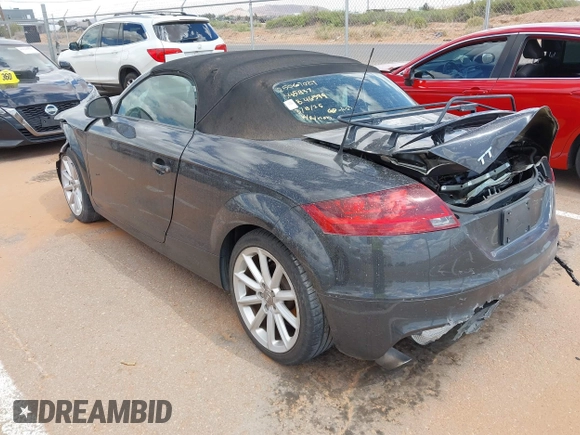 ✅ 2012 Audi TT Premium Plus • VIN: TRUSFAFKXC1002381 • Lot: 41831010. Wystawiony na IAAI z przebiegiem 138 677 mil. Bezpłatny archiwum sprzedaży aukcyjnych z USA i szczegółowy raport historii pojazdu na DreamBid. Zdjęcie 3.