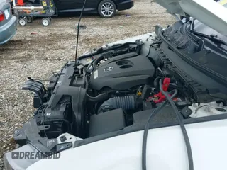 ✅ 2022 Mazda CX-9 Signature • VIN: JM3TCBEY1N0620451 • Lot: 42426672. Wystawiony na IAAI z przebiegiem 44 563 mil. Bezpłatny archiwum sprzedaży aukcyjnych z USA i szczegółowy raport historii pojazdu na DreamBid. Zdjęcie 20.