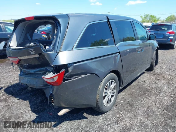 ✅ 2011 Honda Odyssey EX • VIN: 5FNRL5H49BB009531 • Lot: 44979712. Wystawiony na IAAI z przebiegiem 220 915 mil. Bezpłatny archiwum sprzedaży aukcyjnych z USA i szczegółowy raport historii pojazdu na DreamBid. Zdjęcie 4.