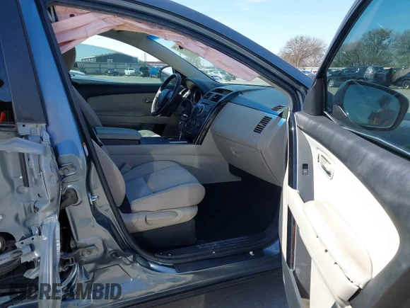 ✅ 2011 Mazda CX-9 Sport • VIN: JM3TB2BA9B0325006 • Лот: 44482437. Опубліковано раніше на IAAI з пробігом 136 123 миль. Безкоштовний доступ до архіву аукціонних продажів зі США та докладний звіт про історію автомобіля на DreamBid. Зображення 5.