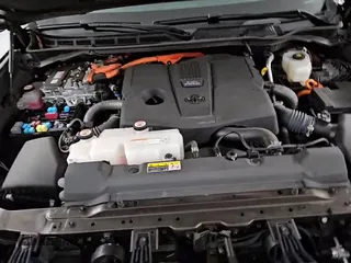 ✅ 2023 Toyota Tundra 1794 Edition • VIN: 5TFMC5DB8PX025134 • Lot: 91775185. Listed on Copart with 23,918 mi. Free auction sales archive from the USA and detailed vehicle history report at DreamBid. Image 14.