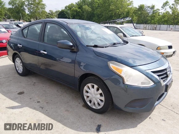 ✅ 2017 Nissan Versa S • VIN: 3N1CN7AP0HL882341 • Lot: 45225130. Listed on IAAI with 118,029 mi. Free auction sales archive from the USA and detailed vehicle history report at DreamBid. Image 1.