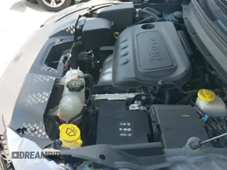 ✅ 2020 Jeep Cherokee Latitude Plus • VIN: 1C4PJMLB7LD579808 • Lot: 42688275. Wystawiony na IAAI z przebiegiem 46 189 mil. Bezpłatny archiwum sprzedaży aukcyjnych z USA i szczegółowy raport historii pojazdu na DreamBid. Zdjęcie 19.