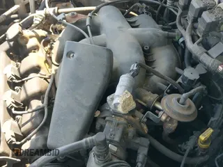 2006 Mercury Mariner Luxury с VIN 4M2CU57106DJ03167, выставлен на аукционе IAAI как лот 42600111 с пробегом 273 239 миль миль и . История ставок и продаж доступна на DreamBid. Изображение 12.