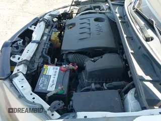 ✅ 2014 Toyota Corolla L • VIN: 5YFBURHE2EP110286 • Lot: 42996010. Wystawiony na IAAI z przebiegiem 126 816 mil. Bezpłatny archiwum sprzedaży aukcyjnych z USA i szczegółowy raport historii pojazdu na DreamBid. Zdjęcie 20.