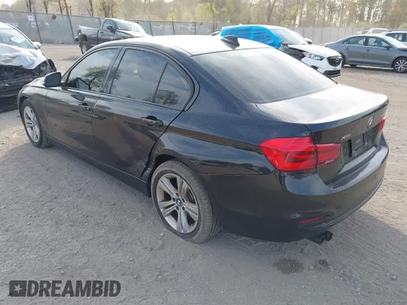 ✅ 2016 BMW 3 Series 328i xDrive • VIN: WBA8E3G54GNT74743 • Лот: 44814968. Опубликован ранее на IAAI с пробегом 80 636 миль. Бесплатный доступ к архиву аукционных продаж из США и подробный отчёт об истории автомобиля на DreamBid. Изображение 3.