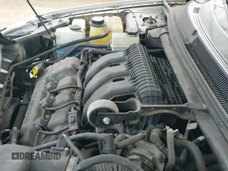 ✅ 2005 Ford Five Hundred SEL • VIN: 1FAFP27105G201790 • Lot: 42252278. Wystawiony na IAAI z przebiegiem 73 035 mil. Bezpłatny archiwum sprzedaży aukcyjnych z USA i szczegółowy raport historii pojazdu na DreamBid. Zdjęcie 13.