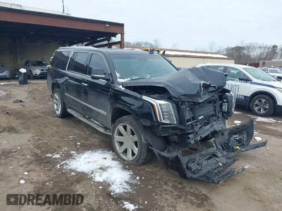 ✅ 2017 Cadillac Escalade ESV Luxury • VIN: 1GYS4HKJ5HR369259 • Lot: 44244979. Wystawiony na IAAI z przebiegiem Nie podano. Bezpłatny archiwum sprzedaży aukcyjnych z USA i szczegółowy raport historii pojazdu na DreamBid. Zdjęcie 1.