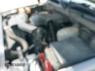 ✅ 2003 Chevrolet Suburban LS • VIN: 3GNEC16Z93G291596 • Лот: 42635227. Опубликован ранее на IAAI с пробегом 198 645 миль. Бесплатный доступ к архиву аукционных продаж из США и подробный отчёт об истории автомобиля на DreamBid. Изображение 16.