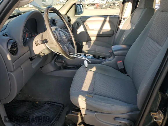 ✅ 2005 Jeep Liberty Renegade • VIN: 1J4GL38K05W724671 • Lot: 93598085. Wystawiony na Copart z przebiegiem 113 479 mil. Bezpłatny archiwum sprzedaży aukcyjnych z USA i szczegółowy raport historii pojazdu na DreamBid. Zdjęcie 7.