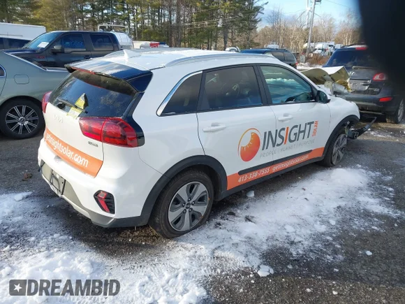 ✅ 2022 Kia Niro LXS • VIN: KNDCB3LC9N5540584 • Lot: 43906909. Wystawiony na IAAI z przebiegiem 65 746 mil. Bezpłatny archiwum sprzedaży aukcyjnych z USA i szczegółowy raport historii pojazdu na DreamBid. Zdjęcie 4.