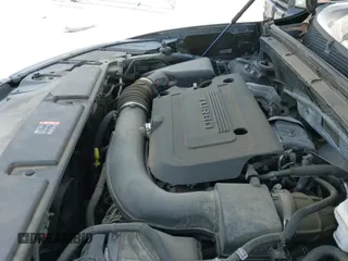 ✅ 2021 Buick Envision Essence • VIN: LRBFZNR49MD087932 • Лот: 42054519. Опубликован ранее на IAAI с пробегом 104 979 миль. Бесплатный доступ к архиву аукционных продаж из США и подробный отчёт об истории автомобиля на DreamBid. Изображение 19.