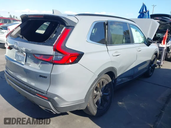 ✅ 2024 Honda CR-V Sport-L • VIN: 7FARS5H8XRE022518 • Lot: 45186586. Wystawiony na IAAI z przebiegiem Nie podano. Bezpłatny archiwum sprzedaży aukcyjnych z USA i szczegółowy raport historii pojazdu na DreamBid. Zdjęcie 4.