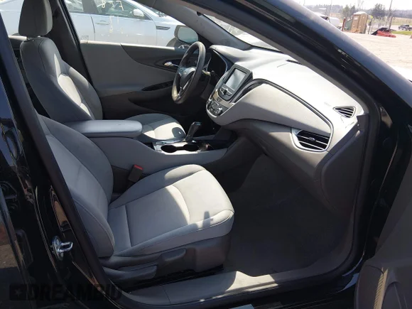 ✅ 2017 Chevrolet Malibu LS • VIN: 1G1ZB5ST2HF281693 • Lot: 44720487. Wystawiony na IAAI z przebiegiem 130 282 mil. Bezpłatny archiwum sprzedaży aukcyjnych z USA i szczegółowy raport historii pojazdu na DreamBid. Zdjęcie 5.
