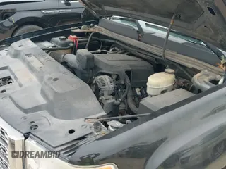 ✅ 2014 GMC Sierra 2500HD Denali • VIN: 1GT125EG4EF190794 • Лот: 41363645. Опубликован ранее на IAAI с пробегом 117 112 миль. Бесплатный доступ к архиву аукционных продаж из США и подробный отчёт об истории автомобиля на DreamBid. Изображение 20.