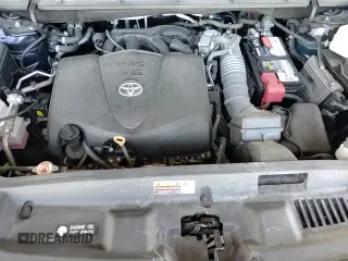 ✅ 2021 Toyota Highlander L • VIN: 5TDCZRAH6MS535526 • Lot: 92065085. Listed on Copart with 28,698 mi. Free auction sales archive from the USA and detailed vehicle history report at DreamBid. Image 16.