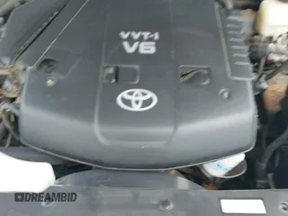 ✅ 2006 Toyota 4Runner SR5 • VIN: JTEBU14R960091687 • Lot: 42592578. Listed on IAAI with 151,328 mi. Free auction sales archive from the USA and detailed vehicle history report at DreamBid. Image 19.