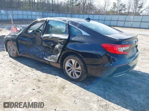 ✅ 2018 Honda Accord LX • VIN: 1HGCV1F13JA199269 • Lot: 44394000. Wystawiony na IAAI z przebiegiem 82 324 mil. Bezpłatny archiwum sprzedaży aukcyjnych z USA i szczegółowy raport historii pojazdu na DreamBid. Zdjęcie 3.