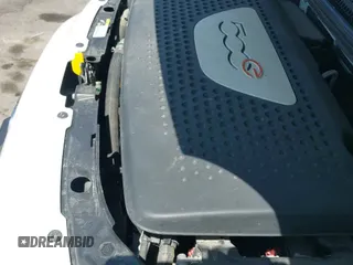 ✅ 2016 FIAT 500e • VIN: 3C3CFFGE9GT229651 • Lot: 42555563. Wystawiony na IAAI z przebiegiem 30 842 mil. Bezpłatny archiwum sprzedaży aukcyjnych z USA i szczegółowy raport historii pojazdu na DreamBid. Zdjęcie 19.