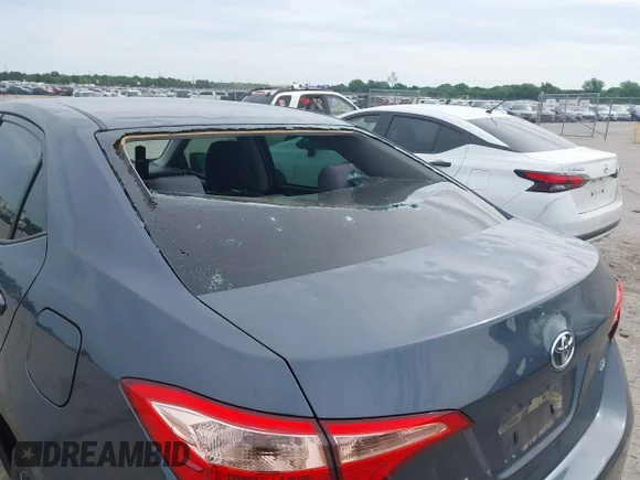 ✅ 2018 Toyota Corolla SE • VIN: 2T1BURHE4JC050103 • Lot: 45025618. Wystawiony na IAAI z przebiegiem 104 874 mil. Bezpłatny archiwum sprzedaży aukcyjnych z USA i szczegółowy raport historii pojazdu na DreamBid. Zdjęcie 6.