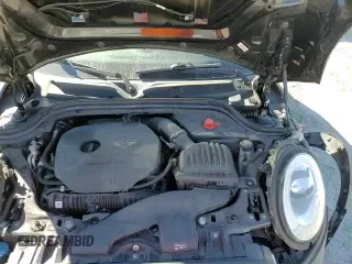 ✅ 2018 MINI Hardtop 4 Door Cooper S • VIN: WMWXU3C50J2F51353 • Lot: 86235795. Listed on Copart with 81,050 mi. Free auction sales archive from the USA and detailed vehicle history report at DreamBid. Image 15.