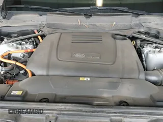 ✅ 2020 Land Rover Range Rover Sport • VIN: SALWR2RY0LA705005 • Lot: 43430101. Wystawiony na IAAI z przebiegiem 40 619 mil. Bezpłatny archiwum sprzedaży aukcyjnych z USA i szczegółowy raport historii pojazdu na DreamBid. Zdjęcie 21.