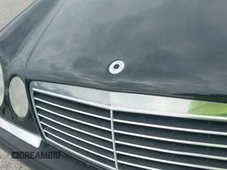 ✅ 1998 Mercedes-Benz E • VIN: WDBJF70F0WA713689 • Lot: 42923084. Wystawiony na IAAI z przebiegiem 291 744 mil. Bezpłatny archiwum sprzedaży aukcyjnych z USA i szczegółowy raport historii pojazdu na DreamBid. Zdjęcie 14.