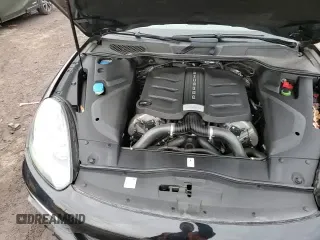 ✅ 2018 Porsche Cayenne S • VIN: WP1AB2A23JLA60752 • Лот: 44623825. Опубликован ранее на Copart с пробегом 86 605 миль. Бесплатный доступ к архиву аукционных продаж из США и подробный отчёт об истории автомобиля на DreamBid. Изображение 14.