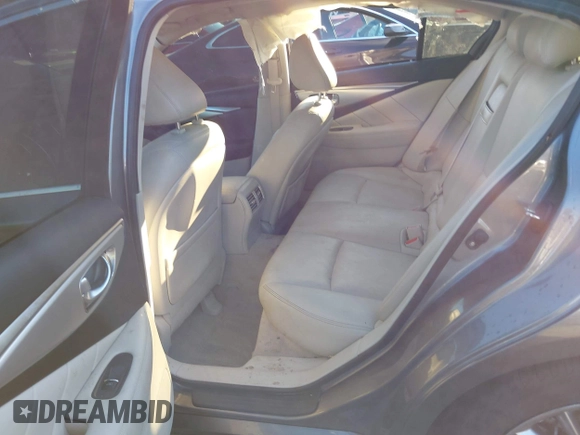 ✅ 2020 Infiniti Q50 Luxe • VIN: JN1EV7AR3LM252872 • Lot: 43586575. Wystawiony na IAAI z przebiegiem 51 307 mil. Bezpłatny archiwum sprzedaży aukcyjnych z USA i szczegółowy raport historii pojazdu na DreamBid. Zdjęcie 8.