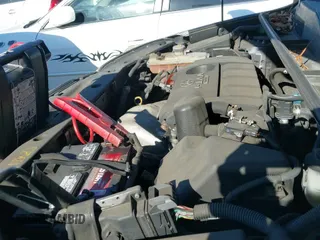 ✅ 2010 Toyota RAV4 Sport • VIN: JTMWF4DV9A5028213 • Lot: 41651153. Wystawiony na IAAI z przebiegiem 163 757 mil. Bezpłatny archiwum sprzedaży aukcyjnych z USA i szczegółowy raport historii pojazdu na DreamBid. Zdjęcie 19.