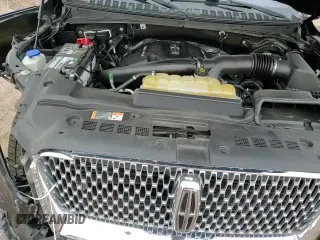 ✅ 2018 Lincoln Navigator Reserve • VIN: 5LMJJ3LT4JEL21528 • Lot: 65377955. Listed on Copart with 87,987 mi. Free auction sales archive from the USA and detailed vehicle history report at DreamBid. Image 14.