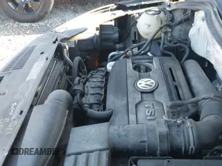 ✅ 2010 Volkswagen Tiguan SE • VIN: WVGBV7AX5AW530666 • Lot: 43728157. Listed on IAAI with 135,347 mi. Free auction sales archive from the USA and detailed vehicle history report at DreamBid. Image 12.