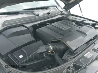 ✅ 2014 Land Rover LR4 HSE • VIN: SALAG2V60EA718473 • Lot: 42421231. Listed on IAAI with 111,472 mi. Free auction sales archive from the USA and detailed vehicle history report at DreamBid. Image 18.