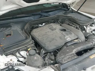 ✅ 2020 Mercedes-Benz GLC 300 • VIN: WDC0G8DB3LF695690 • Lot: 42491247. Wystawiony na IAAI z przebiegiem 99 548 mil. Bezpłatny archiwum sprzedaży aukcyjnych z USA i szczegółowy raport historii pojazdu na DreamBid. Zdjęcie 19.