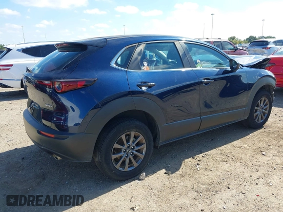 ✅ 2021 Mazda CX-30 S • VIN: 3MVDMAAL9MM270477 • Lot: 43605998. Wystawiony na IAAI z przebiegiem 56 741 mil. Bezpłatny archiwum sprzedaży aukcyjnych z USA i szczegółowy raport historii pojazdu na DreamBid. Zdjęcie 4.