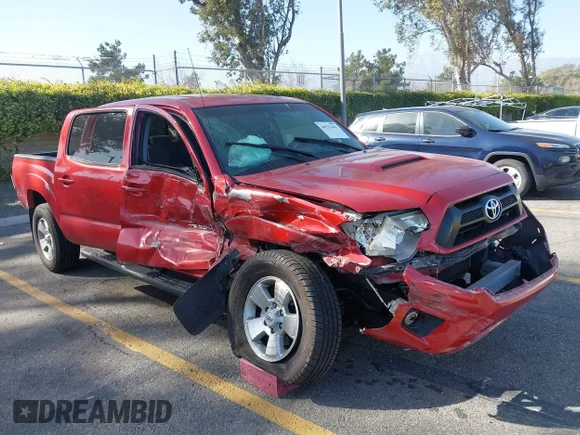 ✅ 2013 Toyota Tacoma PreRunner • VIN: 3TMKU4HN5DM037178 • Лот: 44535441. Опубліковано раніше на IAAI з пробігом 130 045 миль. Безкоштовний доступ до архіву аукціонних продажів зі США та докладний звіт про історію автомобіля на DreamBid. Зображення 1.
