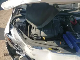 ✅ 2019 Buick LaCrosse Essence • VIN: 1G4ZP5SS2KU129444 • Lot: 71730475. Wystawiony na Copart z przebiegiem 108 736 mil. Bezpłatny archiwum sprzedaży aukcyjnych z USA i szczegółowy raport historii pojazdu na DreamBid. Zdjęcie 13.