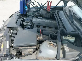 ✅ 2006 BMW 3 Series 325Ci • VIN: WBABW33476PX85816 • Lot: 42562846. Wystawiony na IAAI z przebiegiem 134 193 mil. Bezpłatny archiwum sprzedaży aukcyjnych z USA i szczegółowy raport historii pojazdu na DreamBid. Zdjęcie 12.