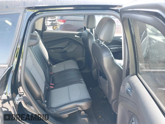 ✅ 2017 Ford Escape Titanium • VIN: 1FMCU0J90HUA20506 • Lot: 44389106. Wystawiony na IAAI z przebiegiem 90 915 mil. Bezpłatny archiwum sprzedaży aukcyjnych z USA i szczegółowy raport historii pojazdu na DreamBid. Zdjęcie 8.